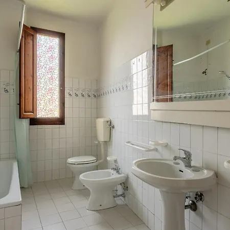 Apartment Volpino - Affitti Brevi Italia Lucca